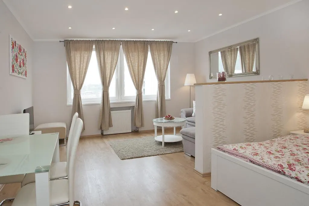 Aurora Apartment Danube View Budapest